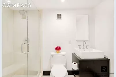 254 Park Avenue S #3L, New York City, NY 10010 - Photo 4