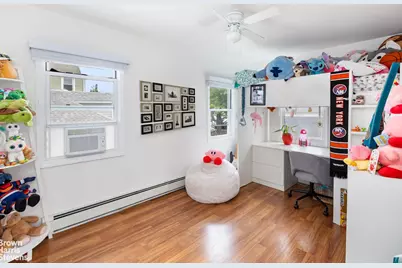 5 Cyrus Avenue, New York City, NY 11229 - Photo 10