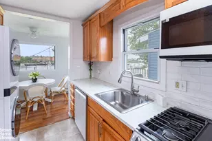 5 Cyrus Ave, New York City, NY 11229 - Photo 8