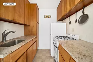 345 E 52nd St, New York City, NY 10022 - Photo 4