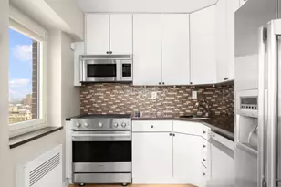 45 W 67th St, New York City, NY 10023 - Photo 6