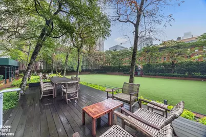 515 E 72nd Street #5F, New York City, NY 10021 - Photo 10