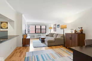 340 E 74th St, New York City, NY 10021 - Photo 10