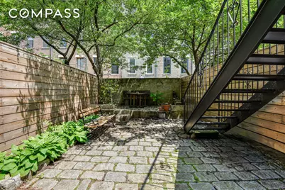 347 W 121st Street, New York City, NY 10027 - Photo 14