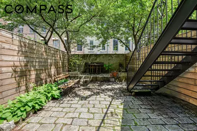 347 W 121st Street, New York City, NY 10027 - Photo 14