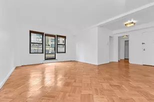 301 E 48th St, New York City, NY 10017 - Photo 2