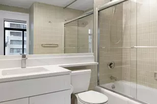 400 E 70th St, New York City, NY 10021 - Photo 4