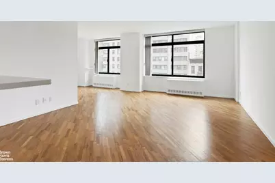 400 E 70th Street #503, New York City, NY 10021 - Photo 2