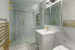 2521 Palisade Ave, New York City, NY 10463 - Photo 44