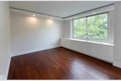 2521 Palisade Avenue #6A, New York City, NY 10463 - Photo 32