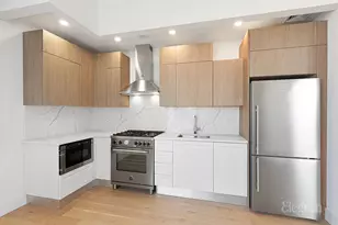 10-64 Jackson Ave, New York City, NY 11101 - Photo 1