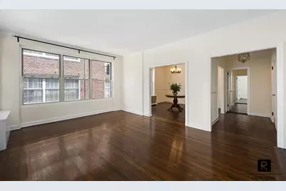 37-33 84th Street #21, New York City, NY 11372 - Photo 2