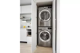 210 Jackson St, New York City, NY 11211 - Photo 4