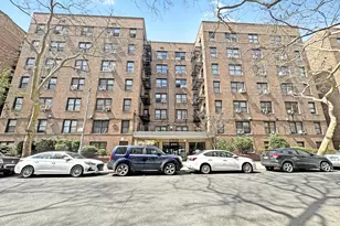 282 E 35th St, New York City, NY 11203 - Photo 16