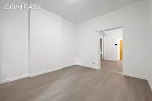 312 W 49th St, New York City, NY 10019 - Photo 8