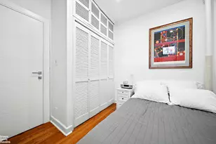 320 W 83rd St, New York City, NY 10024 - Photo 4