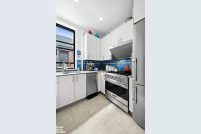 320 W 83rd Street #7C, New York City, NY 10024 - Photo 2