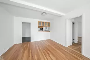 324 E 41st St, New York City, NY 10017 - Photo 22