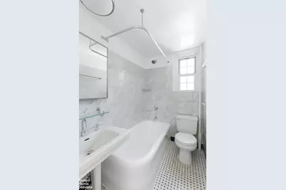 324 E 41st Street #904C, New York City, NY 10017 - Photo 8
