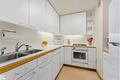 15 W 72nd Street #3K, New York City, NY 10023 - Photo 4