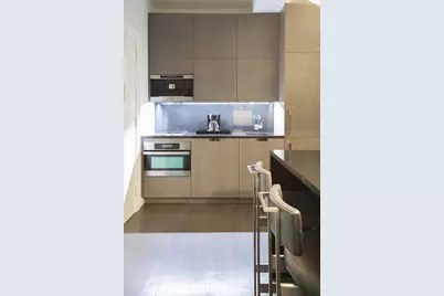 150 W 51st Street #928, New York City, NY 10019 - Photo 6