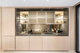 685 5th Ave, New York City, NY 10022 - Photo 6