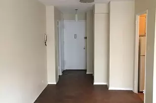 220 E 60th St, New York City, NY 10022 - Photo 2