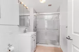 301 W 118th St, New York City, NY 10026 - Photo 14