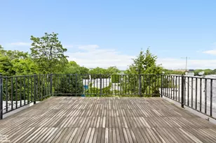 105 Moffat St, New York City, NY 11207 - Photo 24