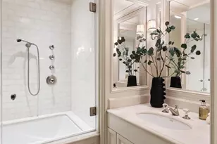 15 W 81st St, New York City, NY 10024 - Photo 24