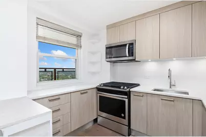 5700 Arlington Avenue #12T, New York City, NY 10471 - Photo 20