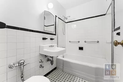 575 Grand Street #E605, New York City, NY 10002 - Photo 18