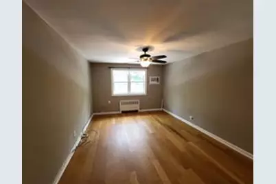 224-23 Kingsbury Avenue #B, New York City, NY 11364 - Photo 4