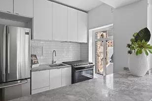 20 E 35th St, New York City, NY 10016 - Photo 6