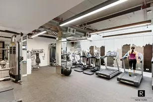 211 E 13th St, New York City, NY 10003 - Photo 10