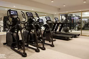 393 West End Ave, New York City, NY 10024 - Photo 24