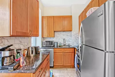 625 Franklin Avenue, New York City, NY 11238 - Photo 4