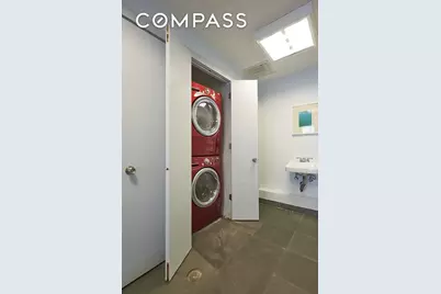 190 Green Street #401, New York City, NY 11222 - Photo 8