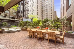 30 W 61st St, New York City, NY 10023 - Photo 12