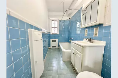 901 Ave H #2A, New York City, NY 11230 - Photo 10