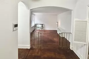 901 Ave H, New York City, NY 11230 - Photo 12