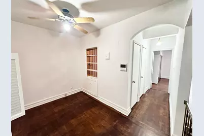 901 Ave H #2A, New York City, NY 11230 - Photo 4