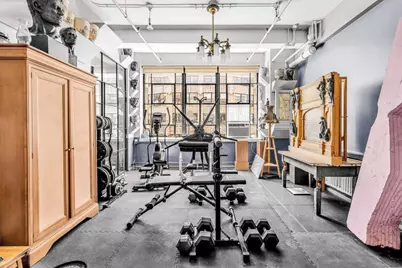 335 W 38th Street #11, New York City, NY 10018 - Photo 10