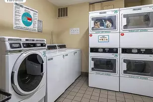 350 W 50th St, New York City, NY 10019 - Photo 8