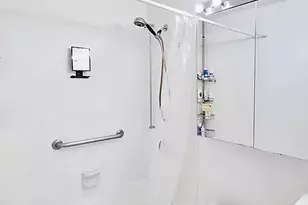 350 W 50th St, New York City, NY 10019 - Photo 4