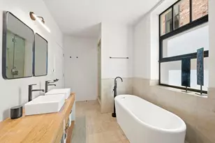 354 Broadway, New York City, NY 10013 - Photo 10