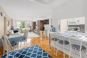 370 E 76th St, New York City, NY 10021 - Photo 10