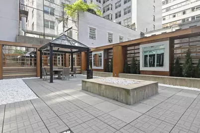 207 E 57th Street #19B, New York City, NY 10022 - Photo 18