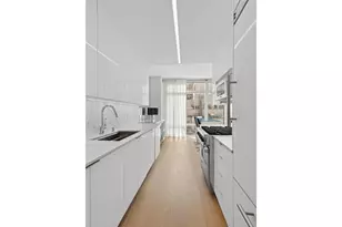 207 E 57th St, New York City, NY 10022 - Photo 4