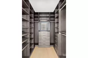 207 E 57th St, New York City, NY 10022 - Photo 6